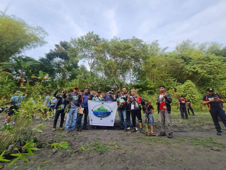 Tree growing Activity of Mahintana Foundation Inc.