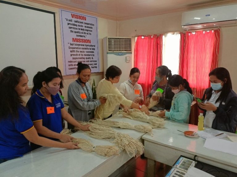 PhilFIDA Pineapple Fiber Classifiers’ Training and Examination